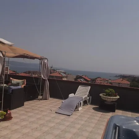 Alexandrov Plaza Studio Apartment Nesebar